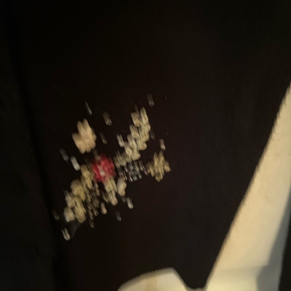 Black button up cardigan. Embroidered & beaded flowers. Vintage - Picture 3 of 6